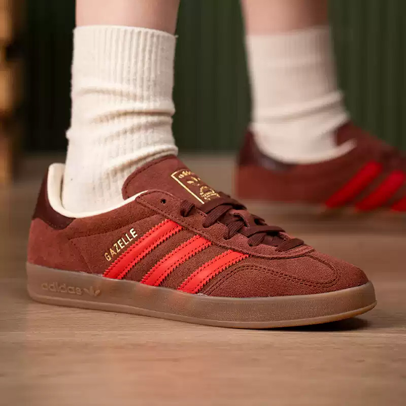 Adidas Zigzag Color-Contrast T - đánh giá và giá Adidas Shoes Gazelle